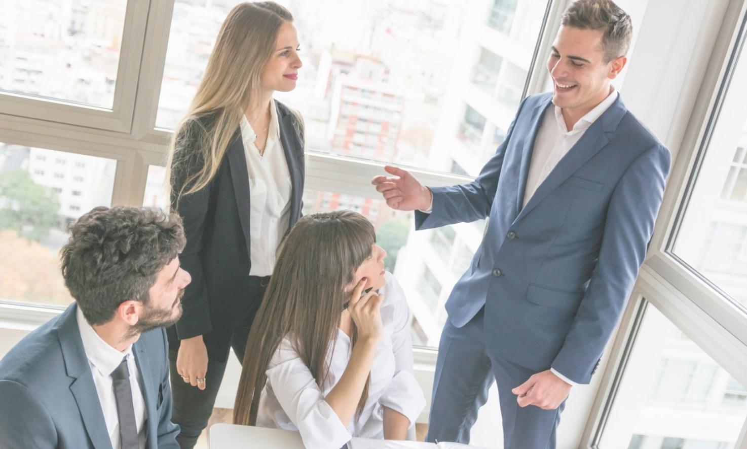 Session de formation en planification budgétaire avec analyse de données financières